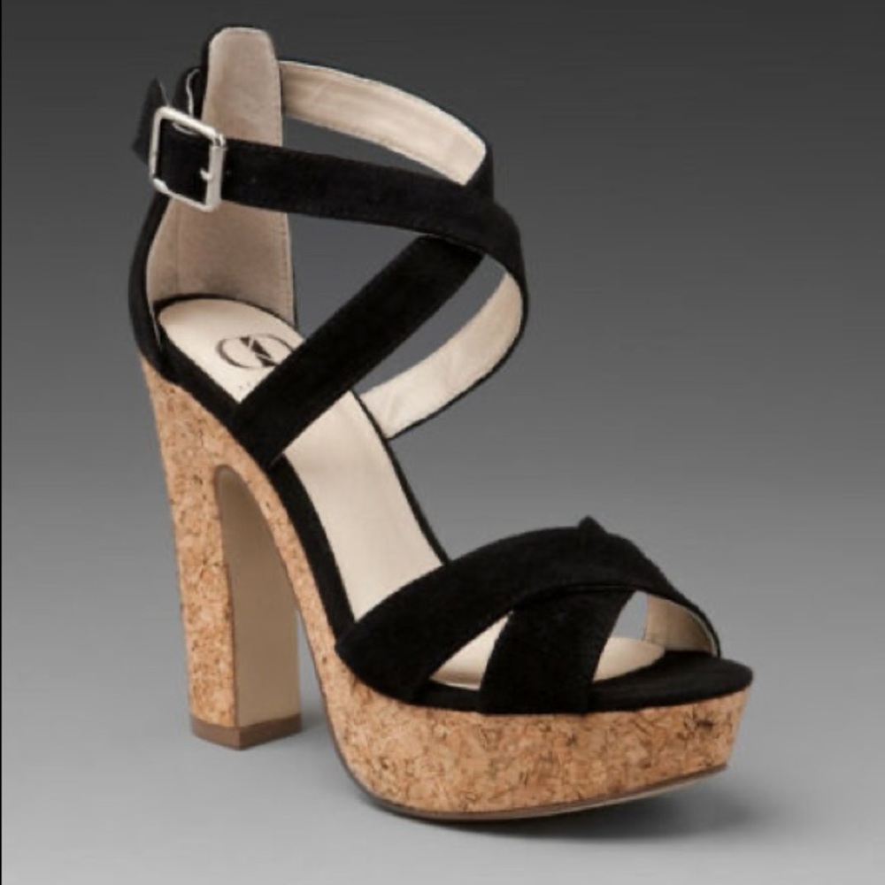 Kelsi Dagger platform sandal